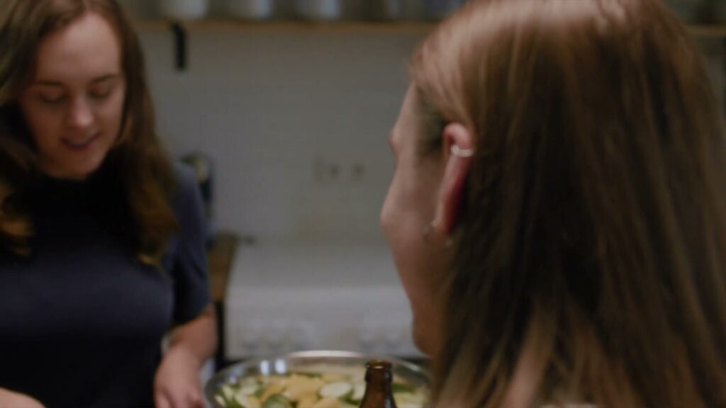 Cooking Together in a Berlin Apartment, an Airbnb.org film by ROCC Film