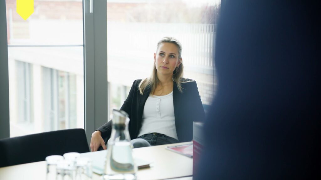 Team conversation, recruitment campaign for the Berlin Jobcenters by ROCC Film